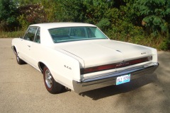 1964-gto-4speed-white-white-tri-power-glass-006