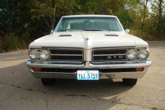 1964-gto-4speed-white-white-tri-power-glass-016