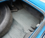 1969-z28-camaro-lemans-blue-x77-white-houndstooth-086