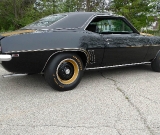 1969-zl1-black-gold-025