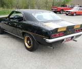 1969-zl1-black-gold-047