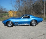1969-corvette-427-390-coupe-012