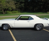 1969-trans-am-4-speed-pontiac-blue-interior-001