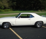 1969-trans-am-4-speed-pontiac-blue-interior-010