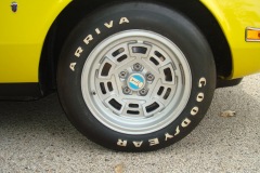 1972-detomaso-pantera-yellow-023