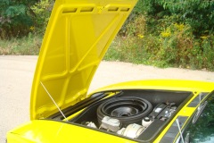 1972-detomaso-pantera-yellow-033