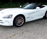 2004-dodge-viper-white-momba-001