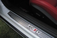 xh10050_18