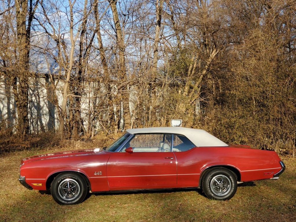 Oldsmobile 442 Convertible