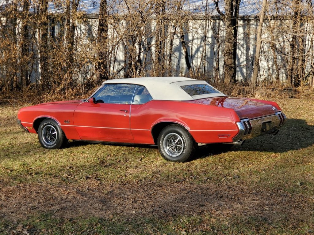 Oldsmobile 442 Convertible