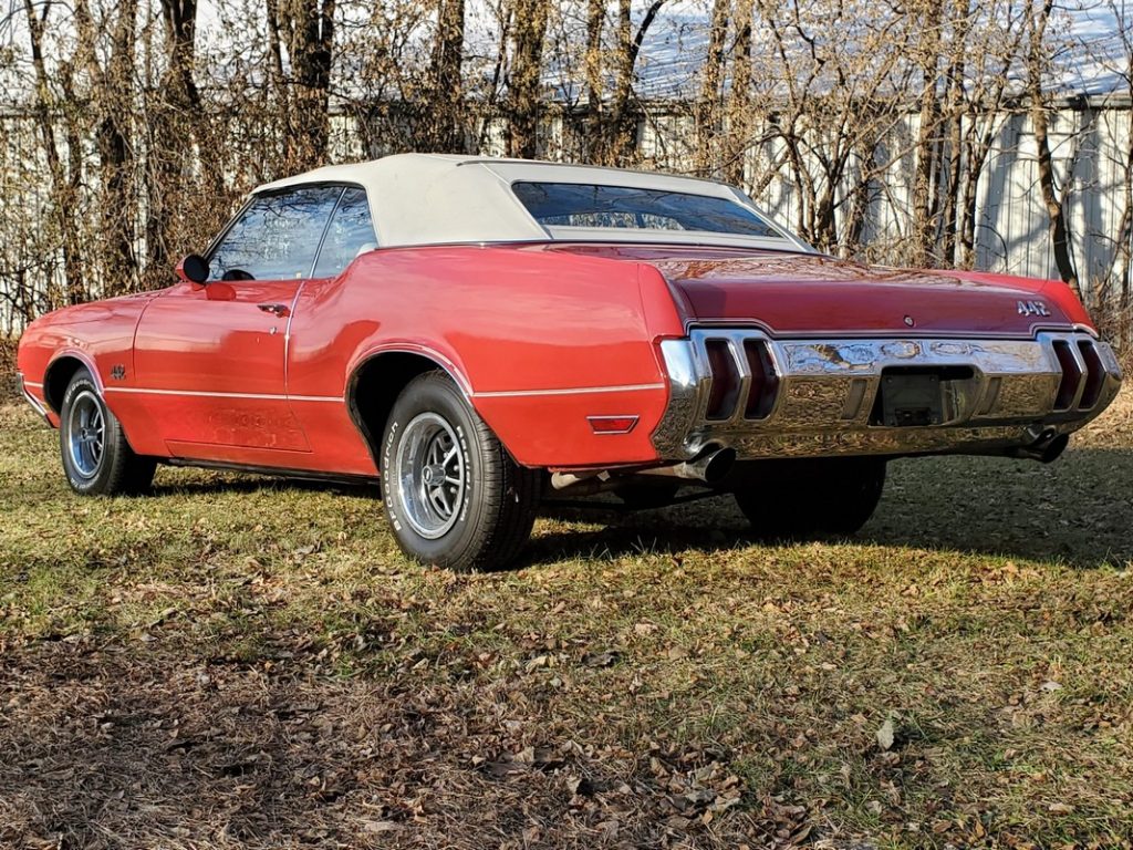 Oldsmobile 442 Convertible