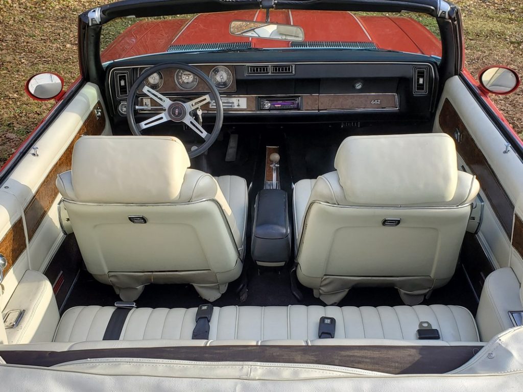 Oldsmobile 442 Convertible