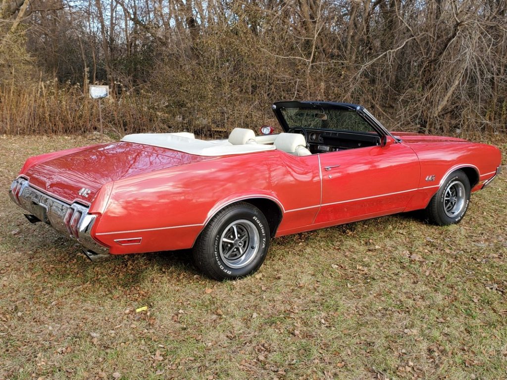 Oldsmobile 442 Convertible