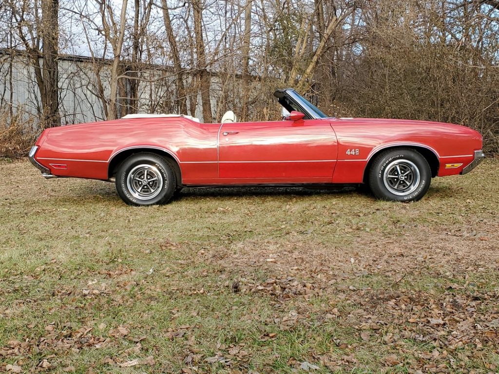 Oldsmobile 442 Convertible