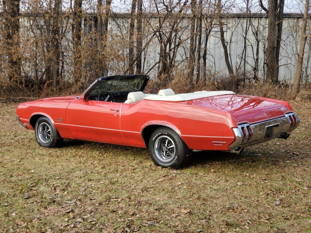 Oldsmobile 442 Convertible