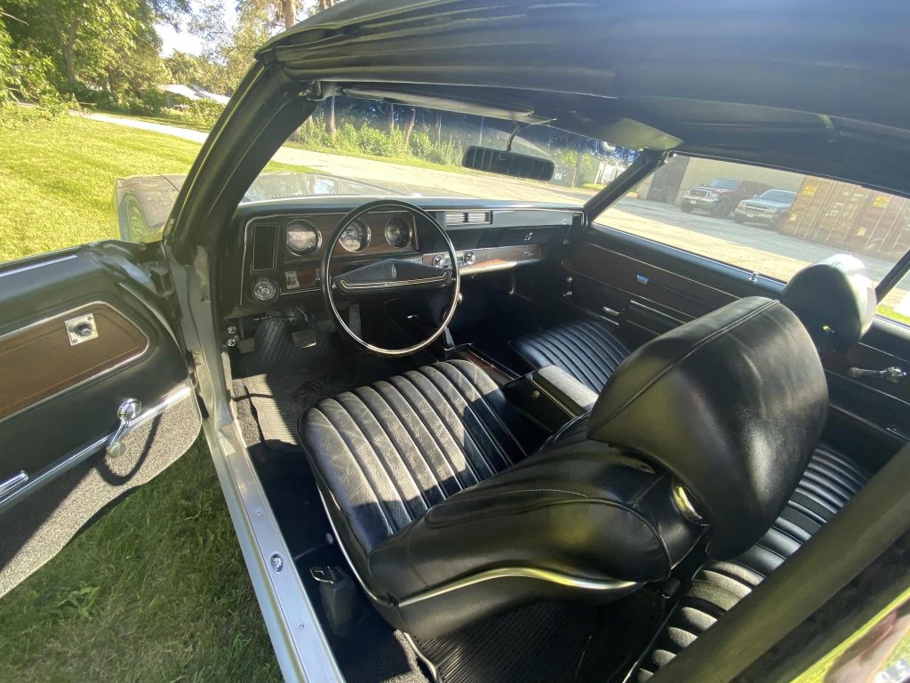1971 Cutlass S Convertible - 4 speed