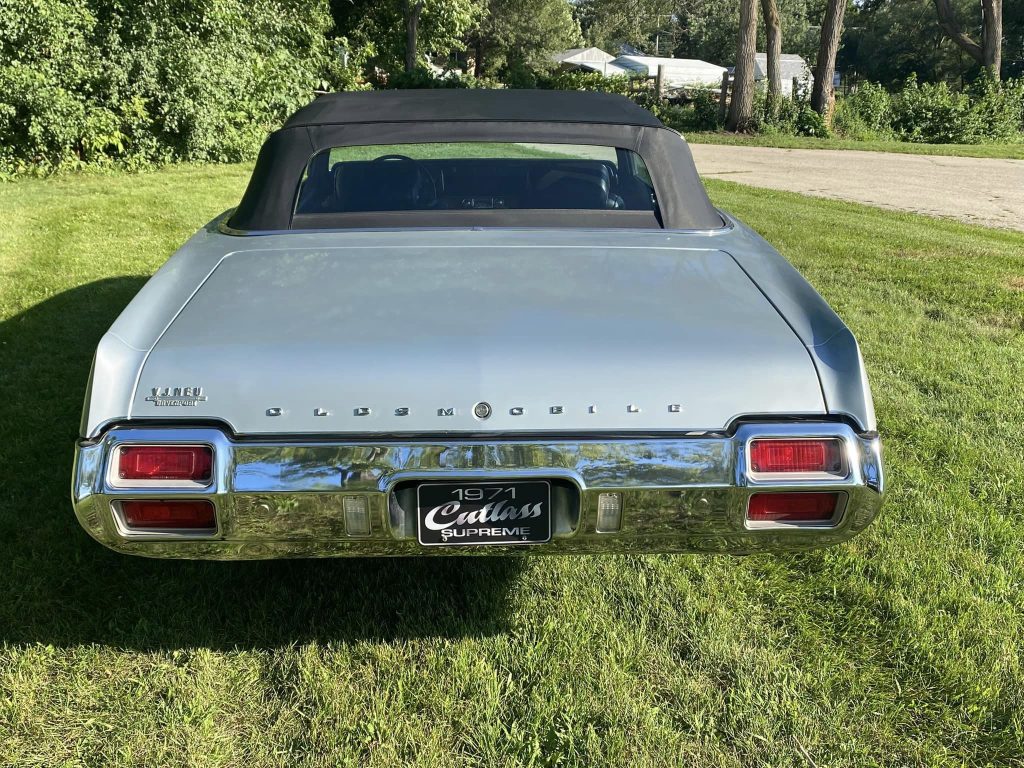 1971 Cutlass S Convertible - 4 speed