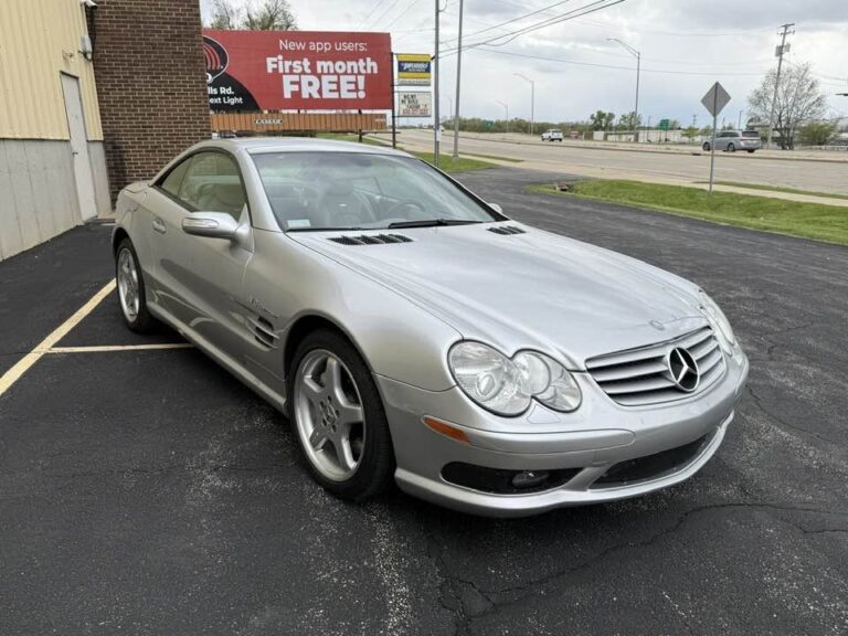 2004 Mercedes-Benz SL55 AMG front three-quarter view from the passenger side