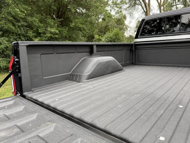 1983 Chevrolet K20 Silverado 4x4, bed floor