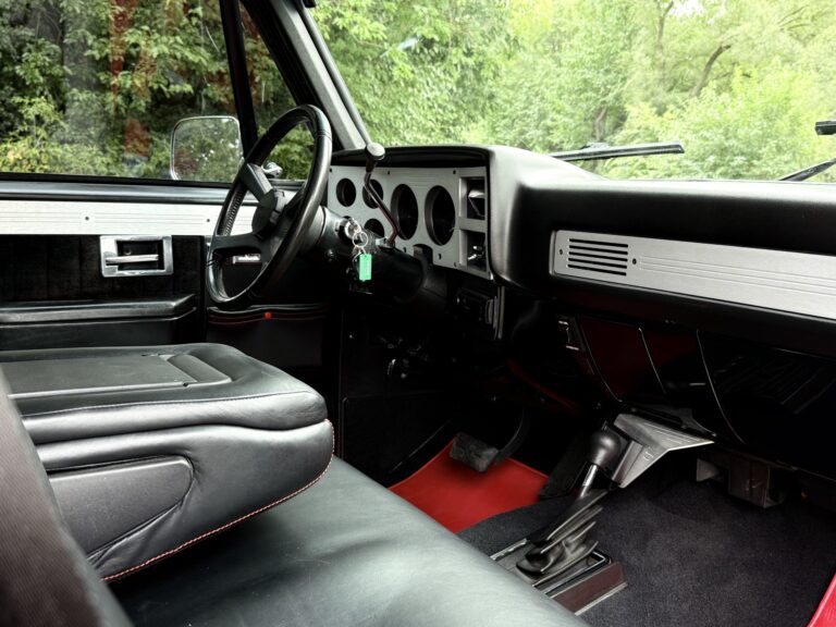 1983 Chevrolet K20 Silverado 4x4, interior dash wide